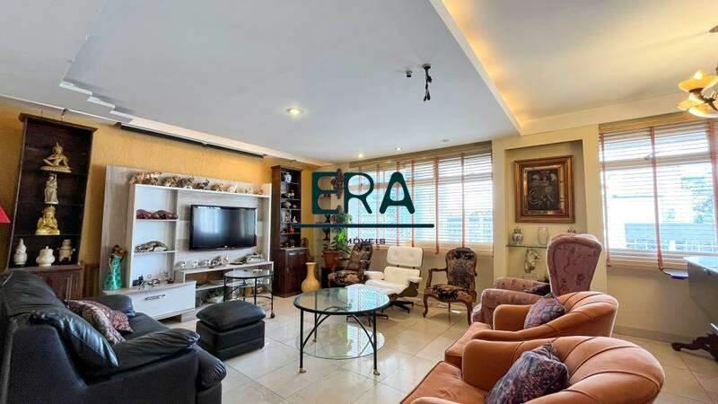Apartamento, Funcionários, 4 Quartos, 2 Vagas, 1 Suíte