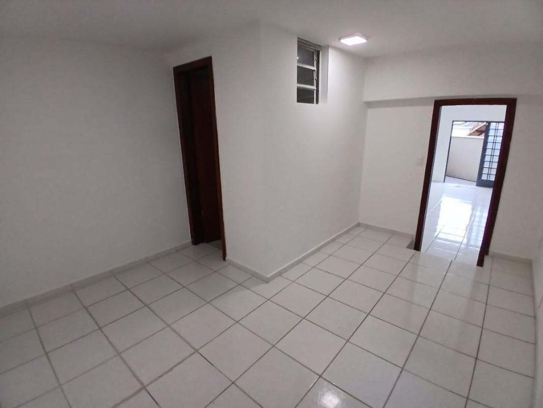 Casa, Heliópolis, 3 Quartos, 2 Vagas, 3 Suítes