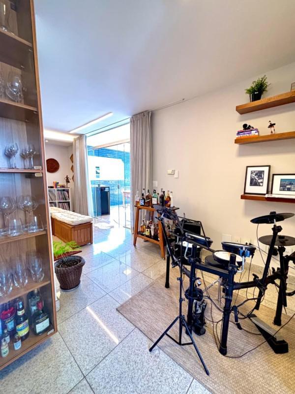 Cobertura, Funcionários, 4 Quartos, 4 Vagas, 2 Suítes