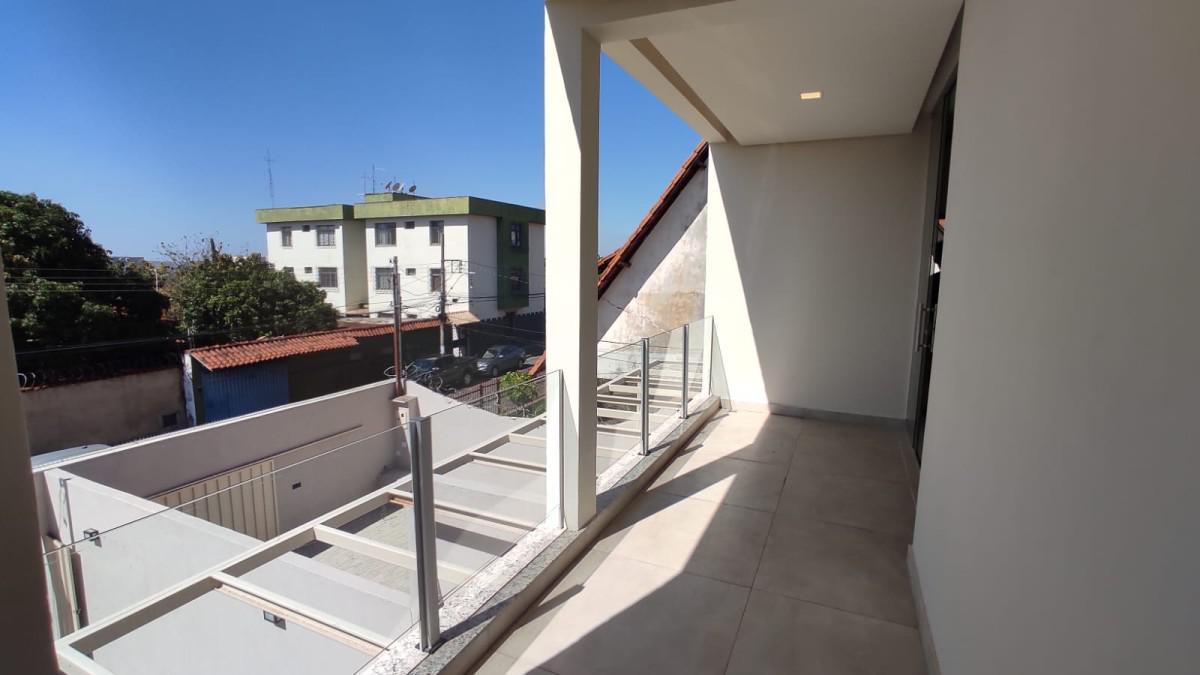 Casa, Santa Rosa, 3 Quartos, 4 Vagas, 1 Suíte