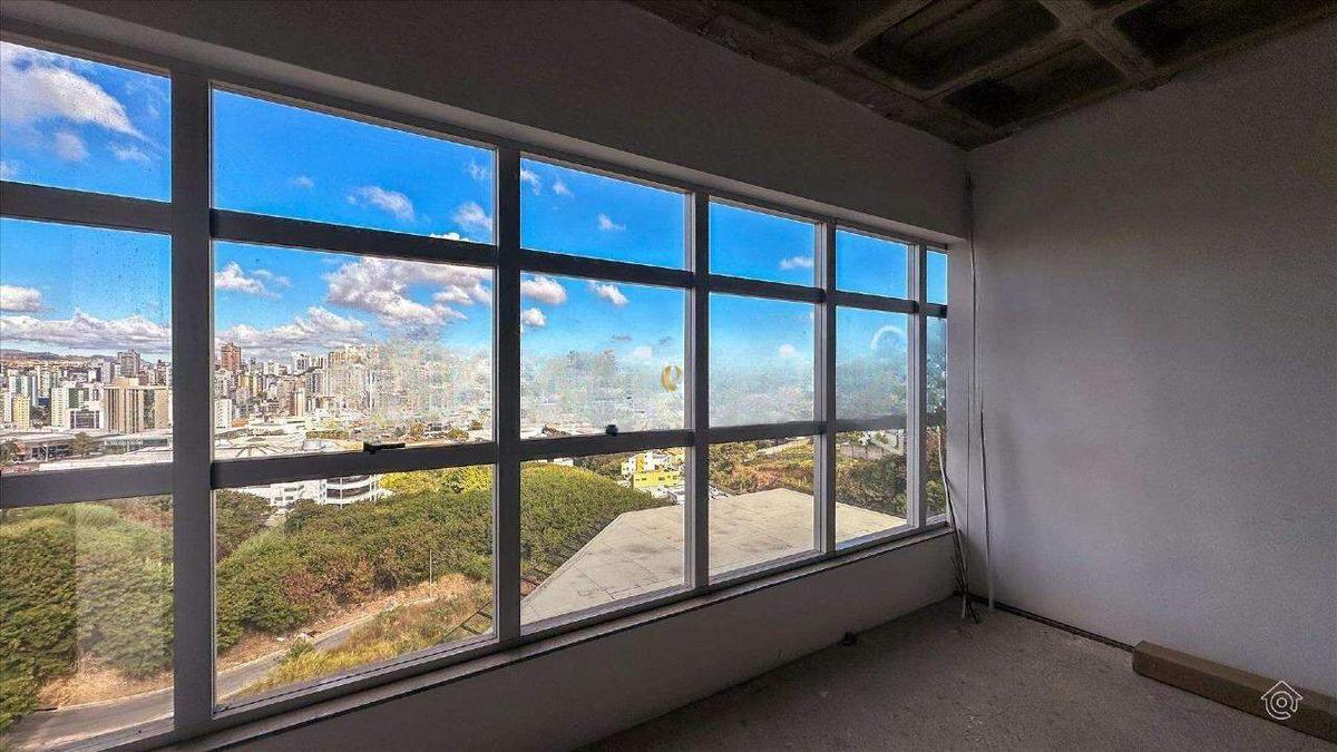 Andar, Estoril, 0 Quarto, 82 Vagas