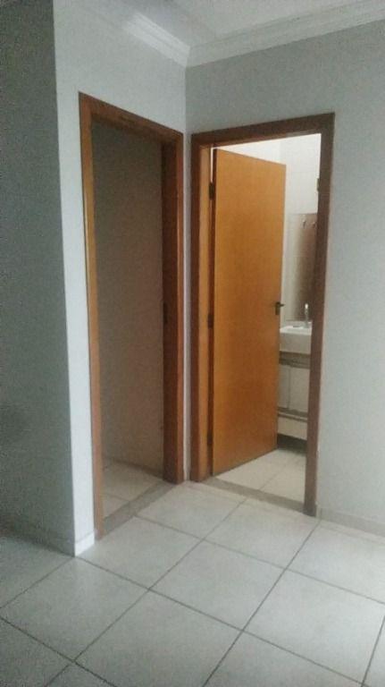 Casa, Jardim Vitória, 2 Quartos, 1 Vaga