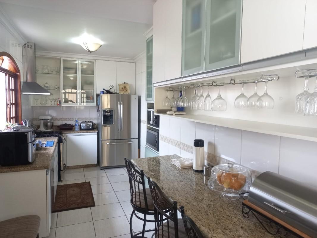 Casa, Vila Clóris, 3 Quartos, 3 Vagas, 1 Suíte