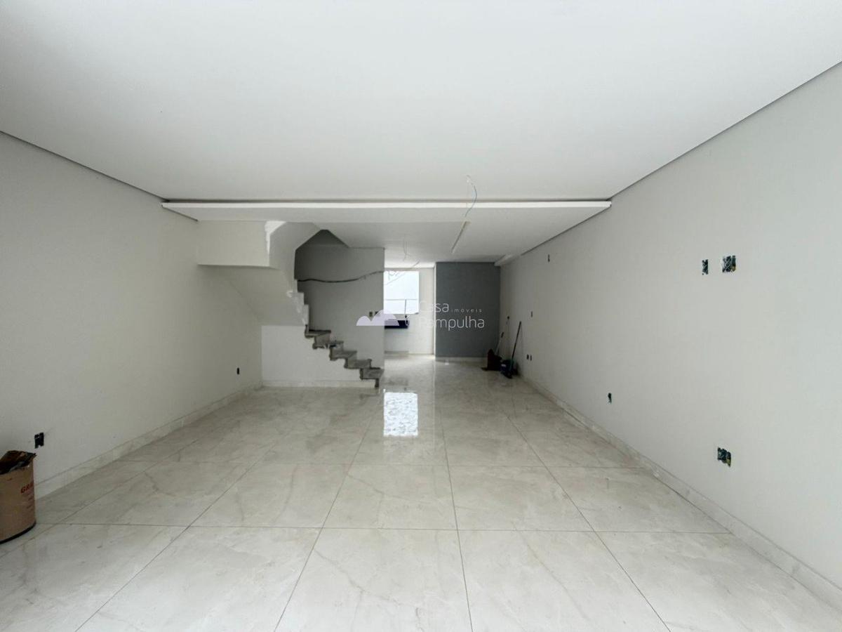 Casa, Santa Mônica, 3 Quartos, 4 Vagas, 1 Suíte