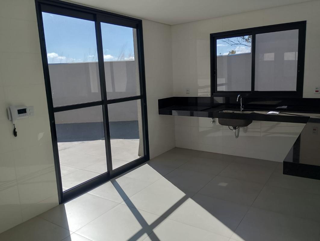 Casa, Chácara Contagem, 3 Quartos, 4 Vagas, 1 Suíte