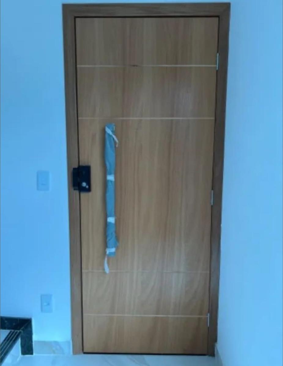 Cobertura, Planalto, 2 Quartos, 2 Vagas, 1 Suíte