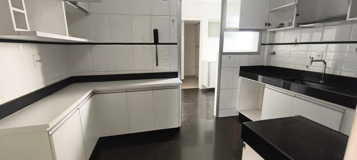 Apartamento, Ipiranga, 4 Quartos, 2 Vagas, 1 Suíte