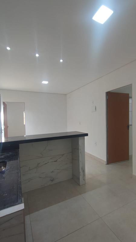 Casa, Santa Cruz, 2 Quartos, 1 Vaga