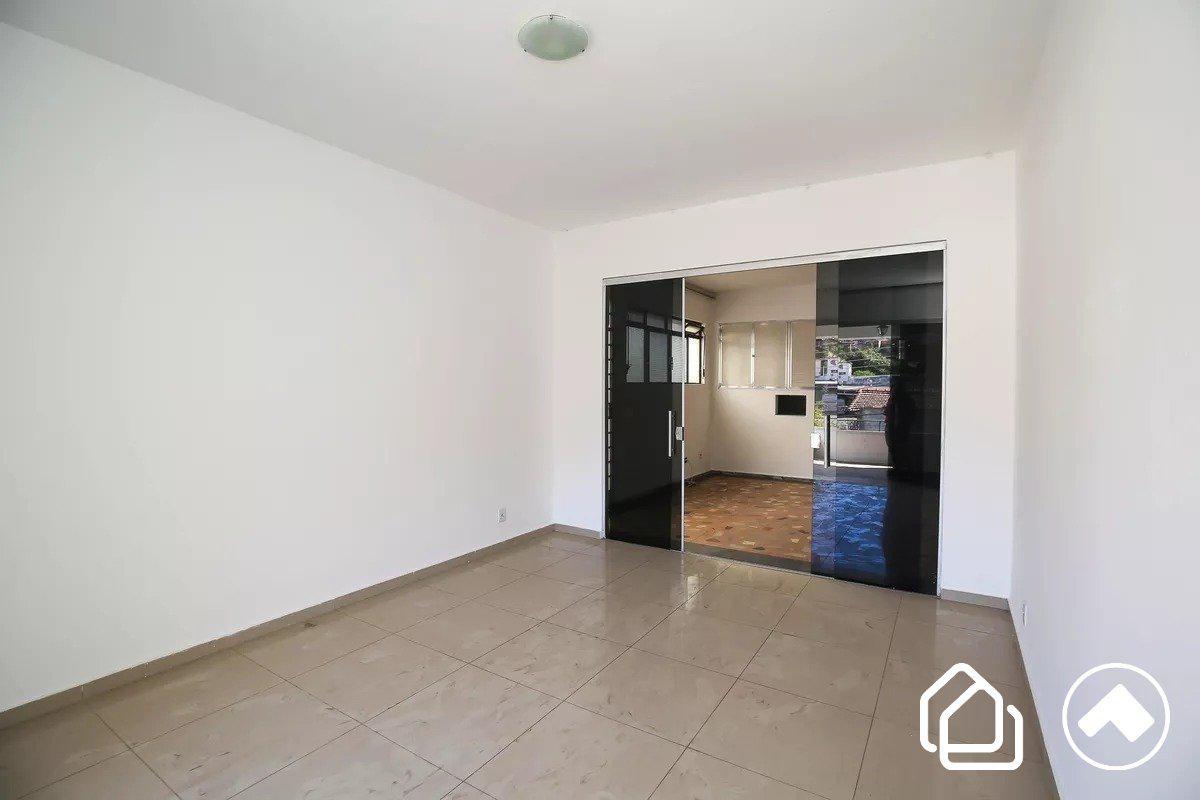 Casa, Carlos Prates, 4 Quartos, 2 Vagas