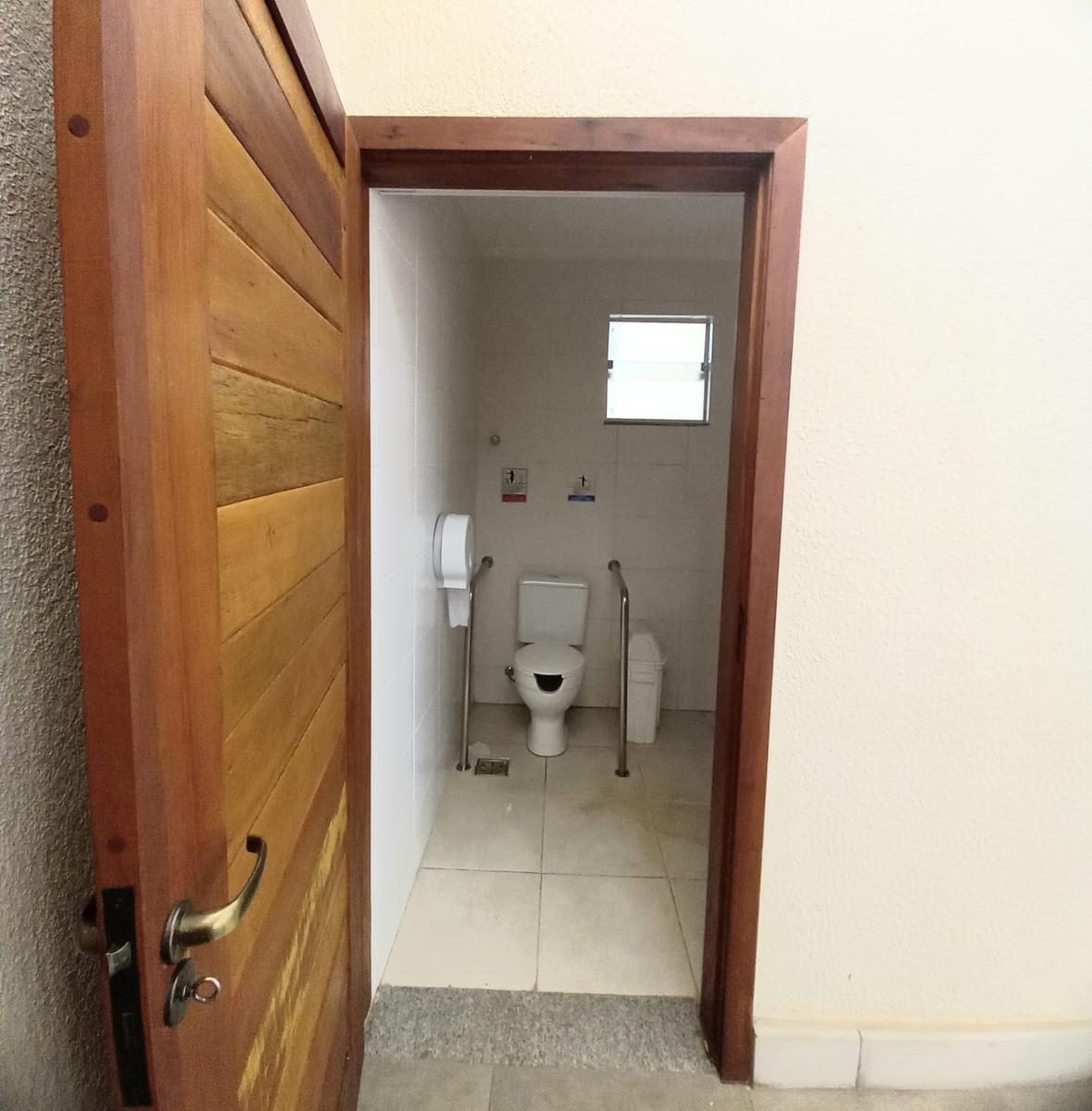 Galpão, Jardim Canadá, 0 Quarto, 4 Vagas