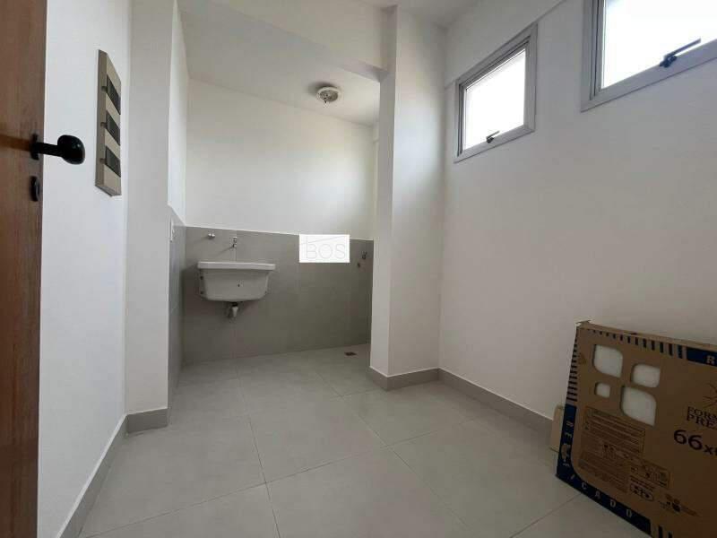 Apartamento, Funcionários, 3 Quartos, 2 Vagas, 1 Suíte