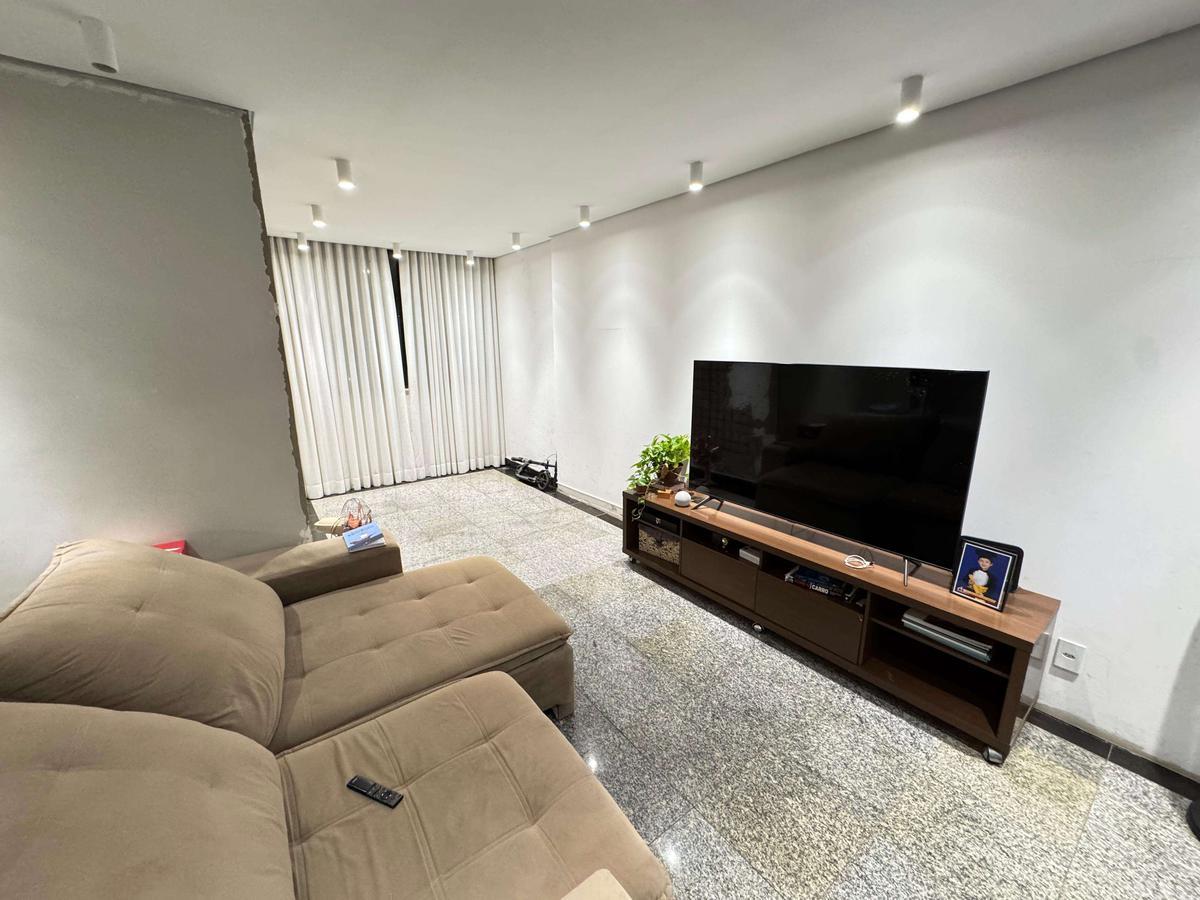 Apartamento, Castelo, 3 Quartos, 1 Vaga, 1 Suíte