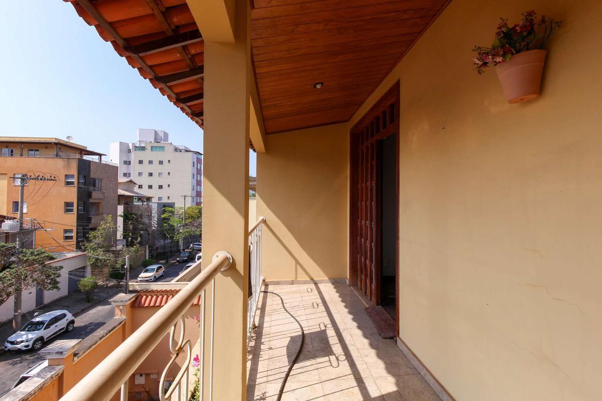 Casa, Palmares, 5 Quartos, 5 Vagas, 2 Suítes