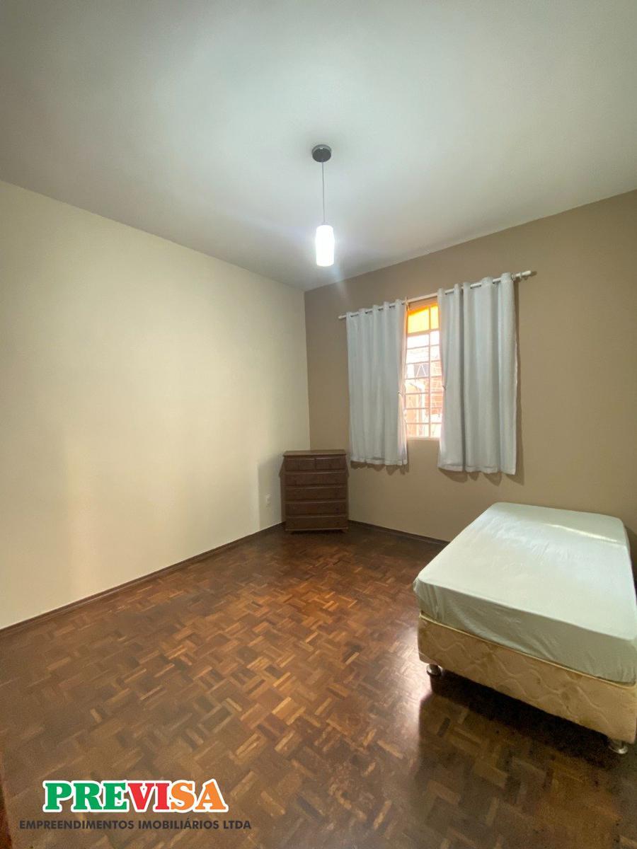 Casa, Sagrada Família, 3 Quartos, 3 Vagas, 1 Suíte