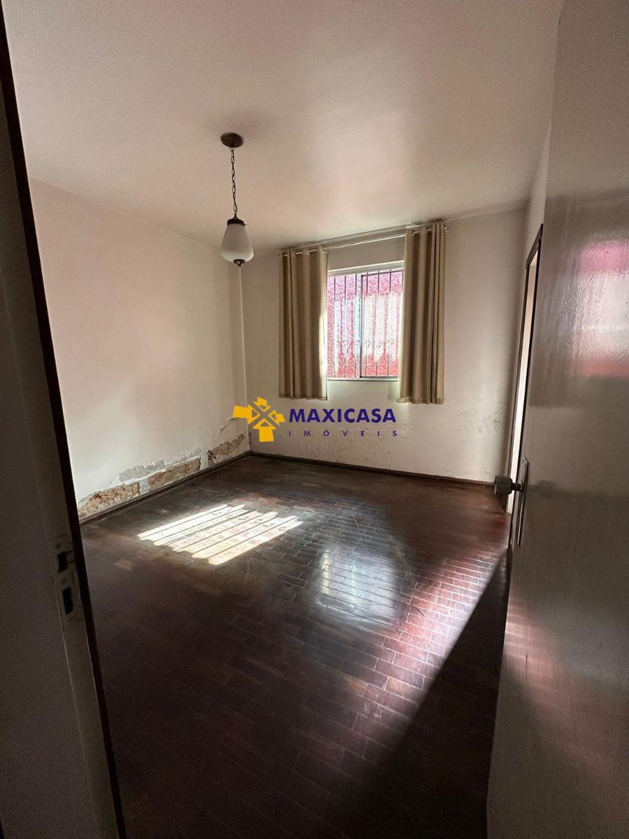 Casa, Ouro Preto, 3 Quartos, 3 Vagas, 1 Suíte