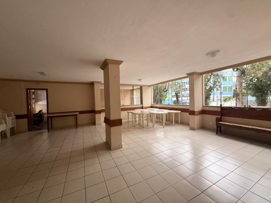 Apartamento, Floresta, 2 Quartos, 0 Vaga