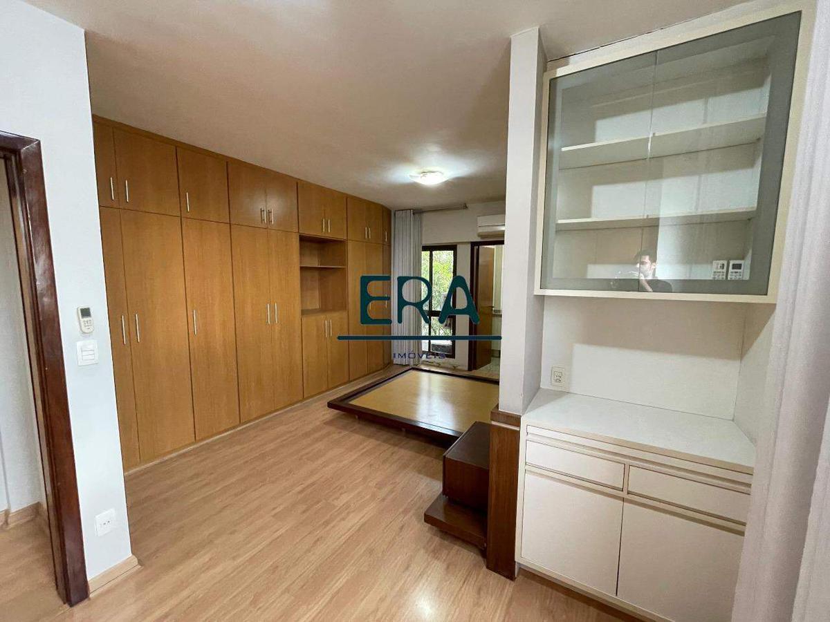 Apartamento, Itapoã, 4 Quartos, 2 Vagas, 1 Suíte