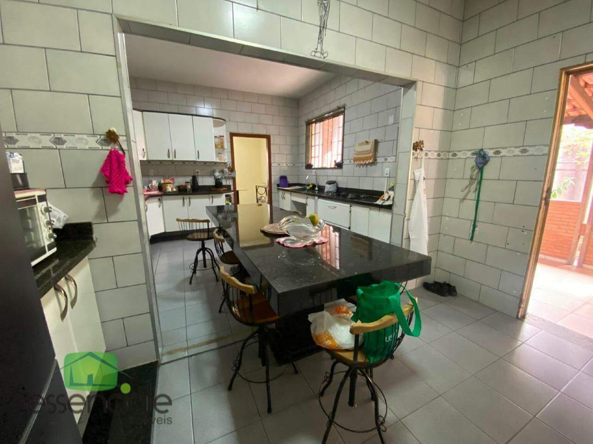 Casa, Jardim Riacho das Pedras, 3 Quartos, 4 Vagas, 1 Suíte