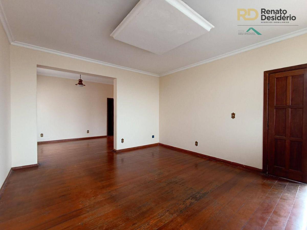 Casa, Concórdia, 3 Quartos, 0 Vaga, 1 Suíte