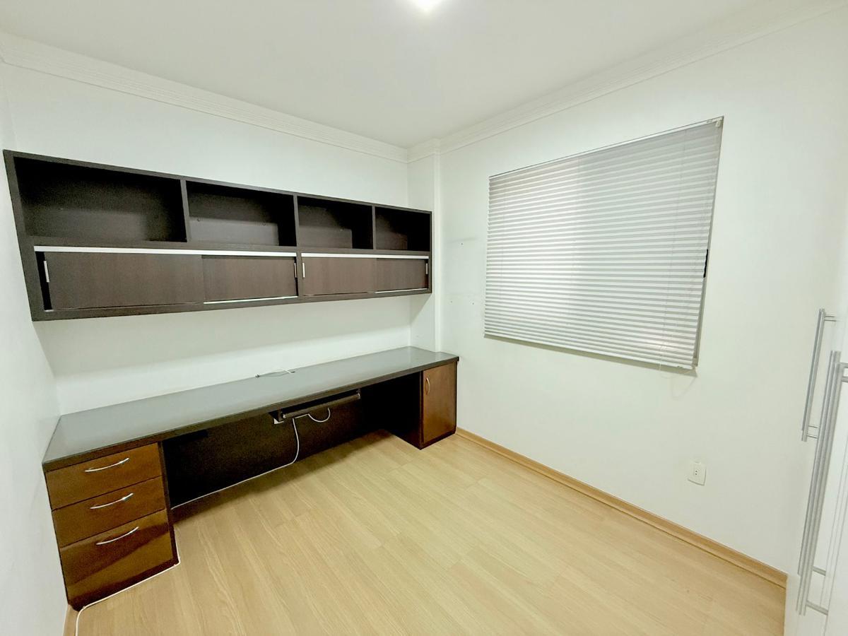 Apartamento, São José, 4 Quartos, 4 Vagas, 2 Suítes