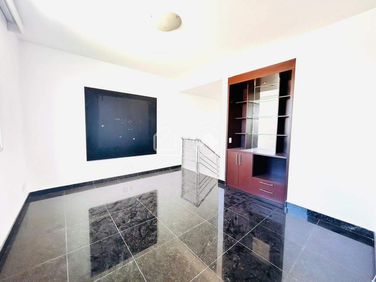 Cobertura, Castelo, 4 Quartos, 2 Vagas, 1 Suíte