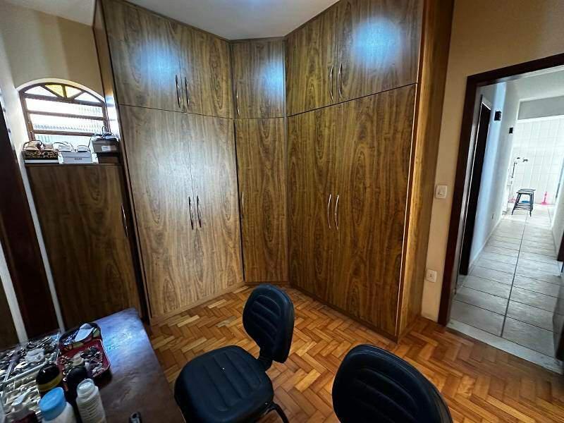Casa, Nova Granada, 5 Quartos, 6 Vagas, 1 Suíte