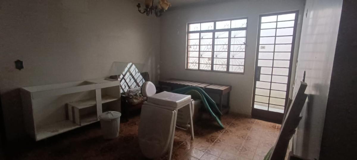 Casa, Castelo, 4 Quartos, 4 Vagas, 2 Suítes