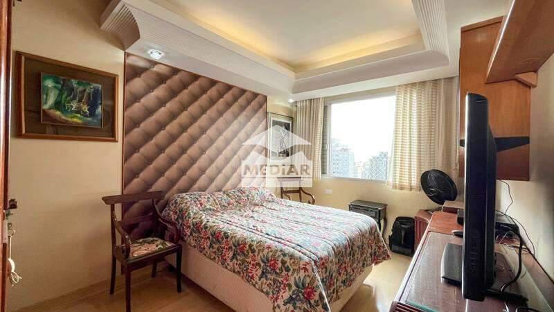 Apartamento, Funcionários, 4 Quartos, 2 Vagas, 1 Suíte