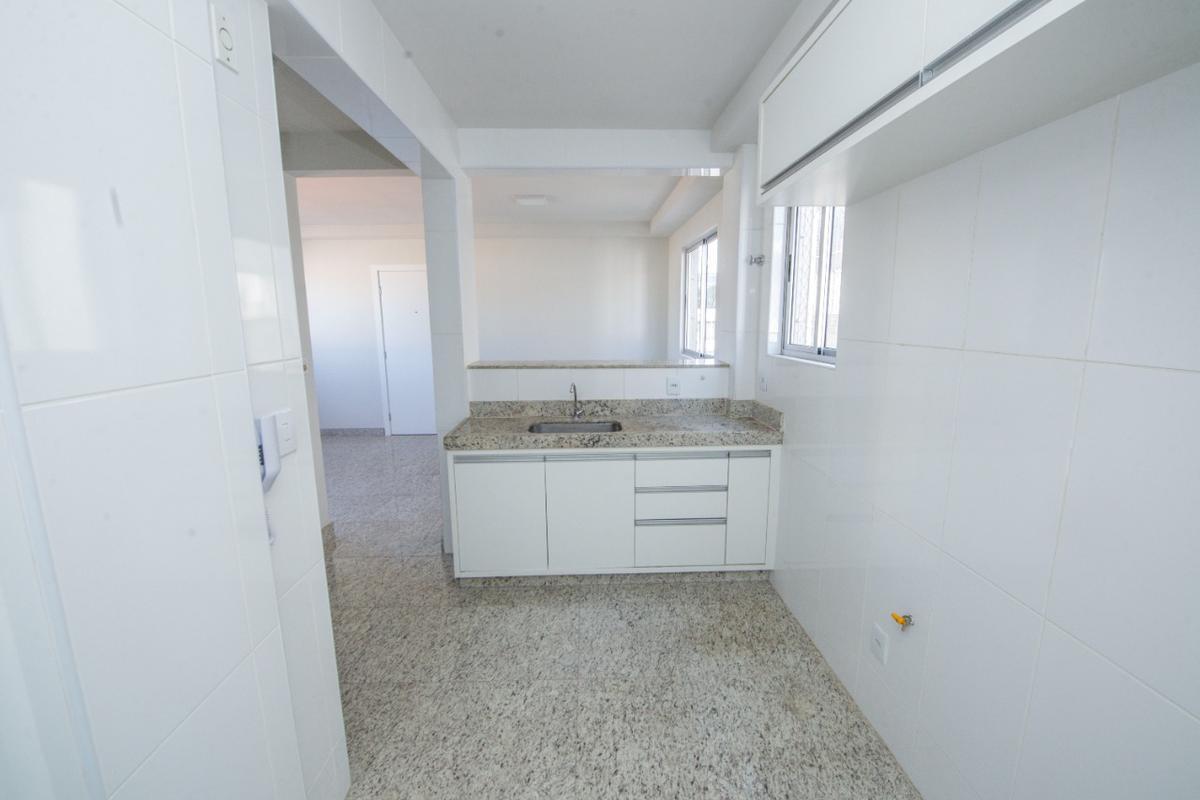 Apartamento, Colégio Batista, 3 Quartos, 2 Vagas, 1 Suíte