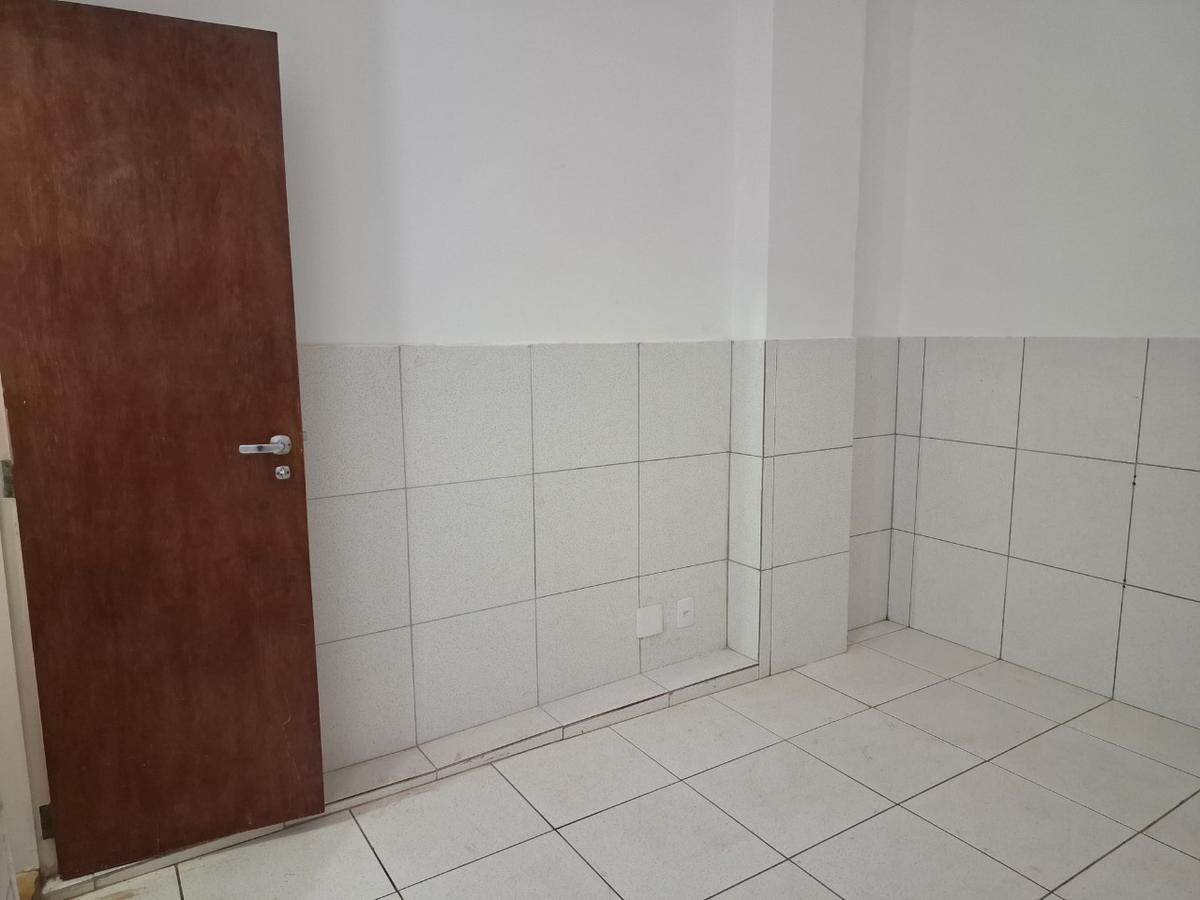 Andar, Savassi, 0 Quarto, 0 Vaga