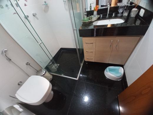 Apartamento, Sion, 3 Quartos, 4 Vagas, 1 Suíte