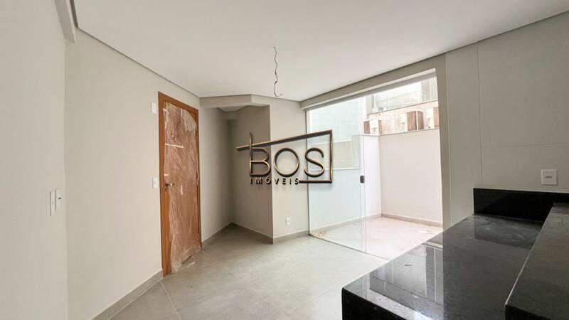 Apartamento, Funcionários, 2 Quartos, 1 Vaga, 1 Suíte