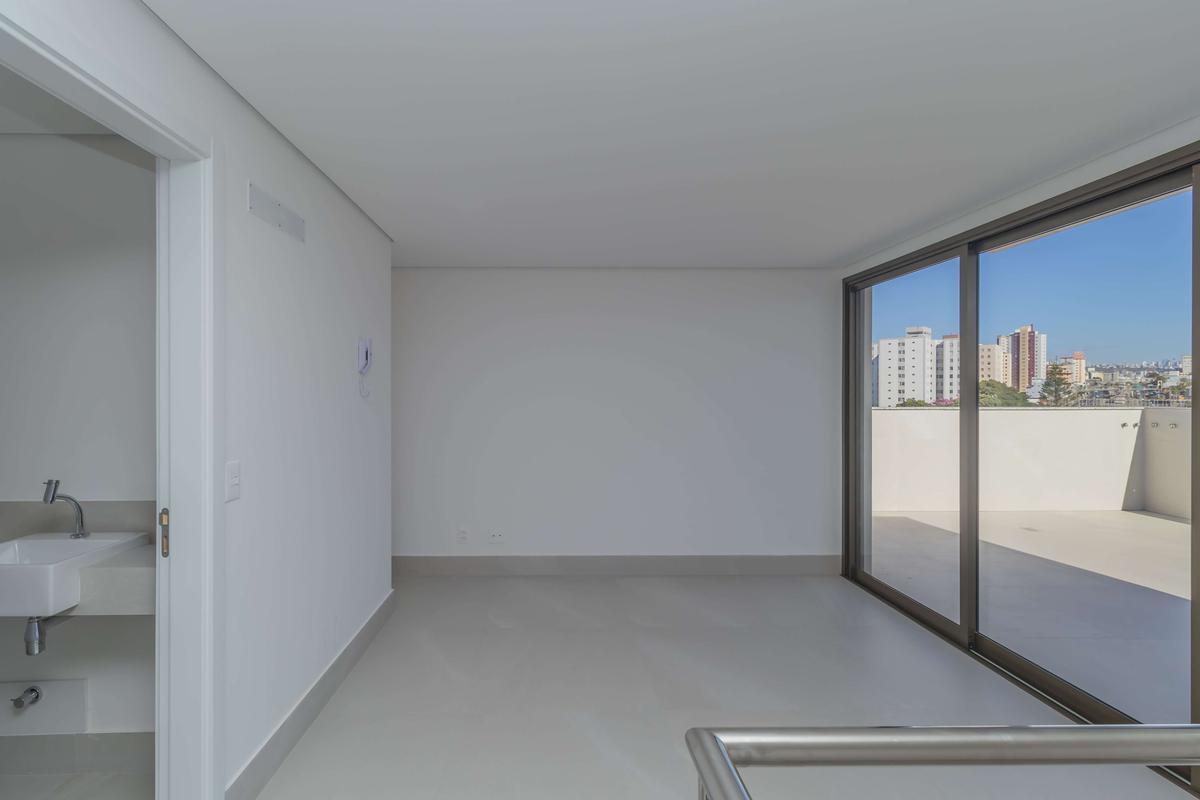 Cobertura, Cidade Nova, 3 Quartos, 2 Vagas, 1 Suíte