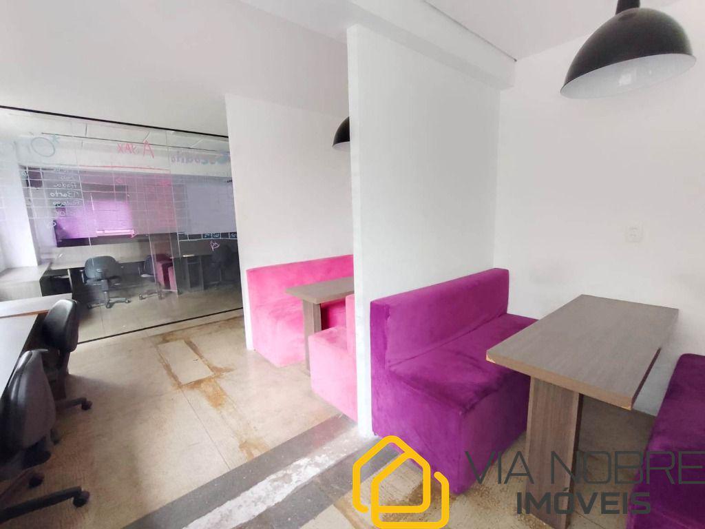 Sala, Lourdes, 1 Vaga
