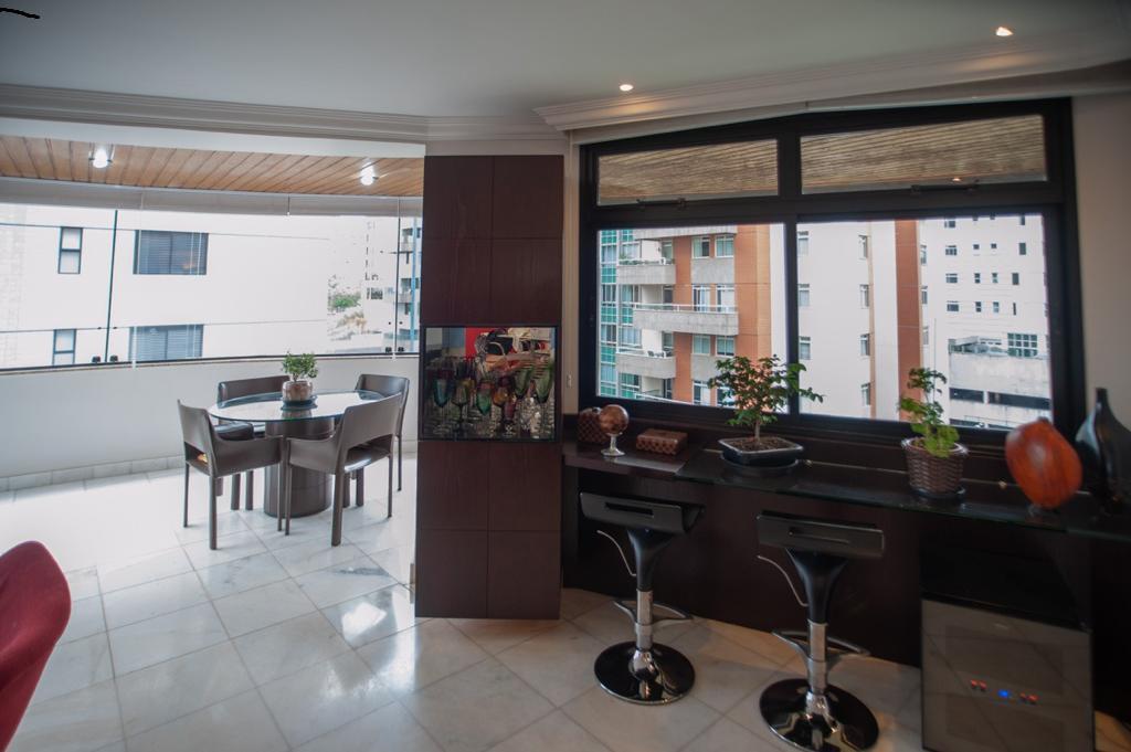 Apartamento, Belvedere, 4 Quartos, 5 Vagas, 2 Suítes