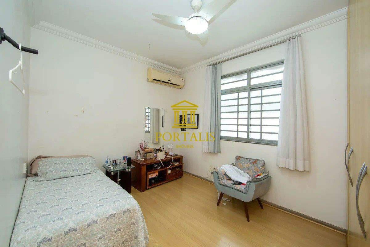 Casa, Prado, 5 Quartos, 6 Vagas, 2 Suítes