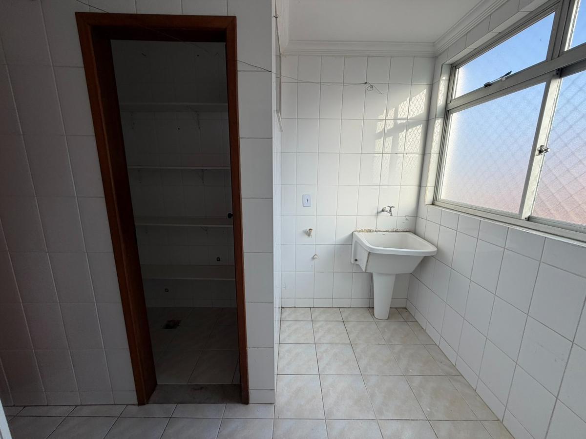 Cobertura, Santa Rosa, 3 Quartos, 2 Vagas, 1 Suíte