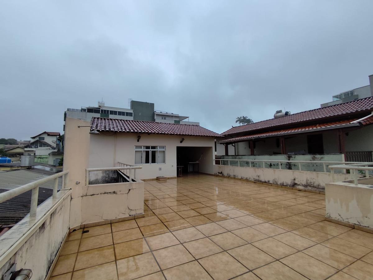 Casa, Padre Eustáquio, 6 Quartos, 2 Vagas, 2 Suítes