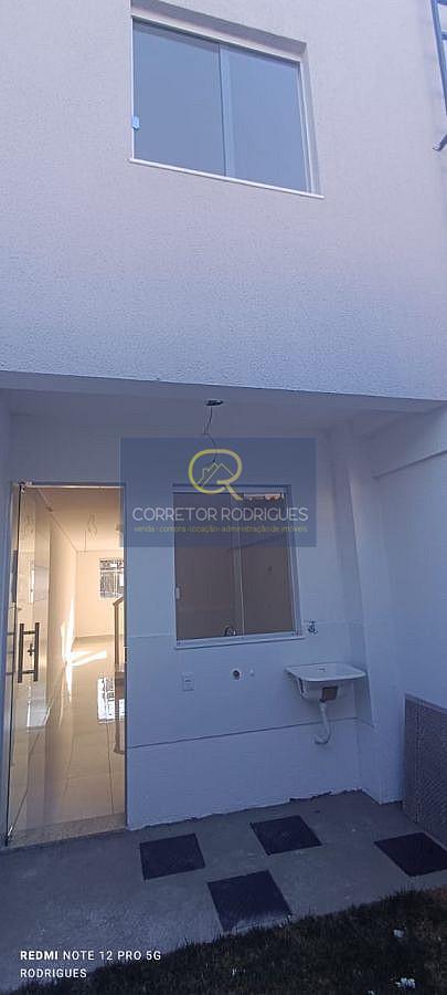 Casa, Floramar, 2 Quartos, 2 Vagas, 2 Suítes