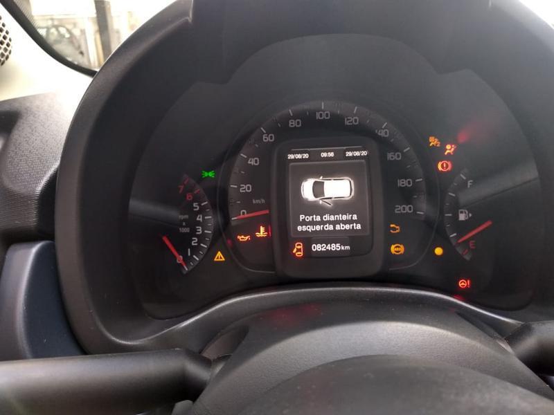 Fiat Uno Attractive 1.0 Flex 6v 5p