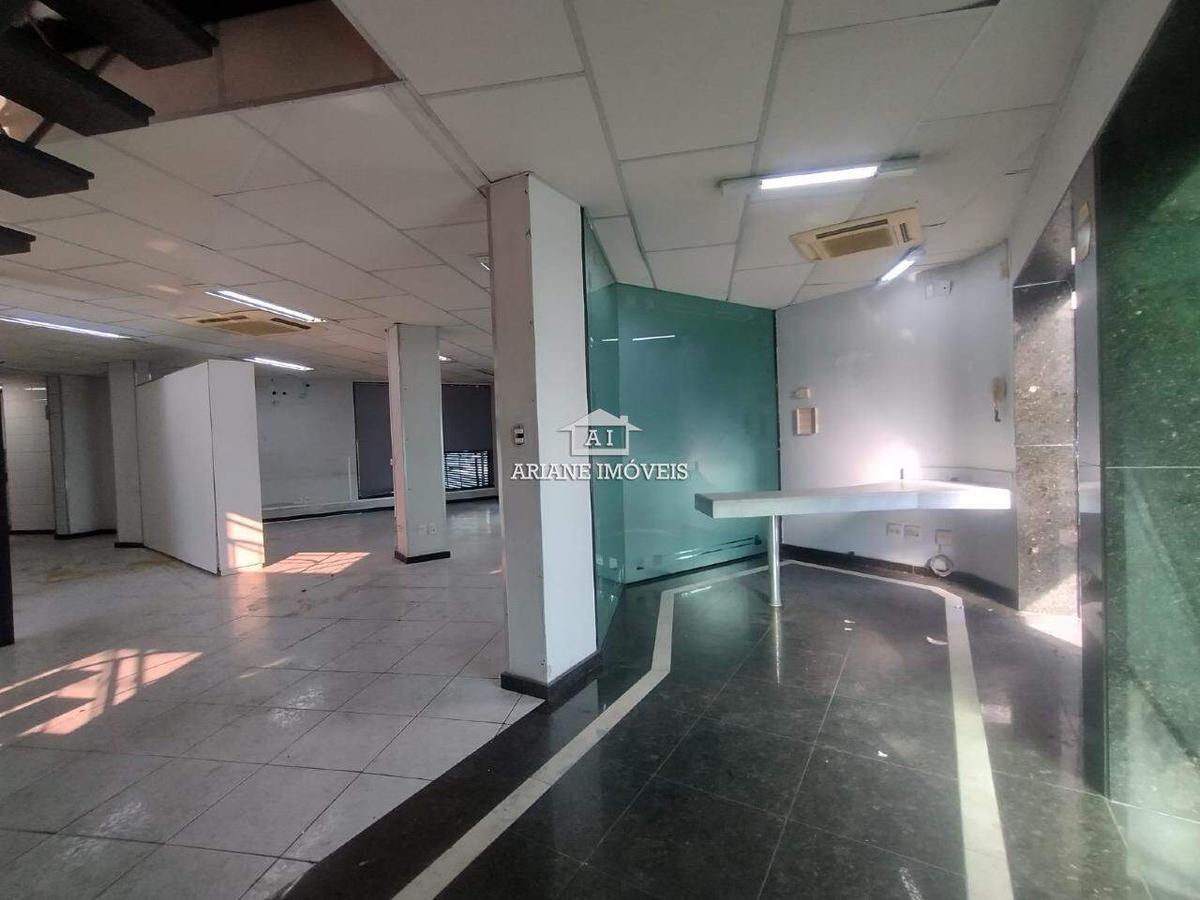 Prédio, Barro Preto, 0 Quarto, 4 Vagas