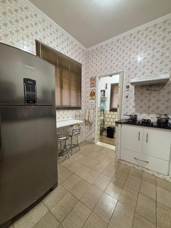 Casa, Sagrada Família, 4 Quartos, 2 Vagas