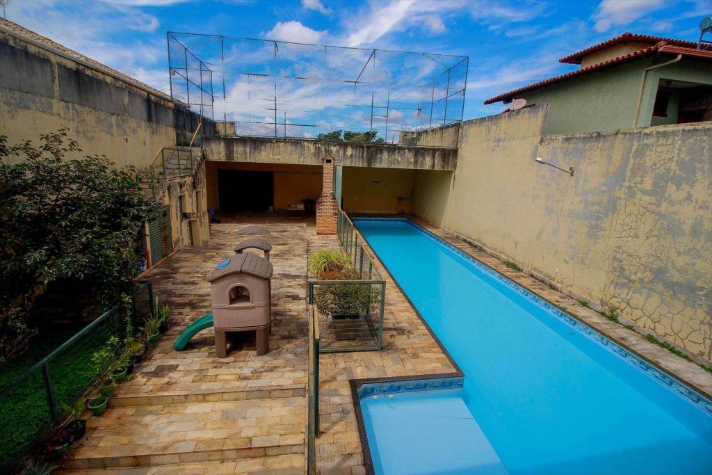 Casa, Fernão Dias, 5 Quartos, 9 Vagas, 5 Suítes