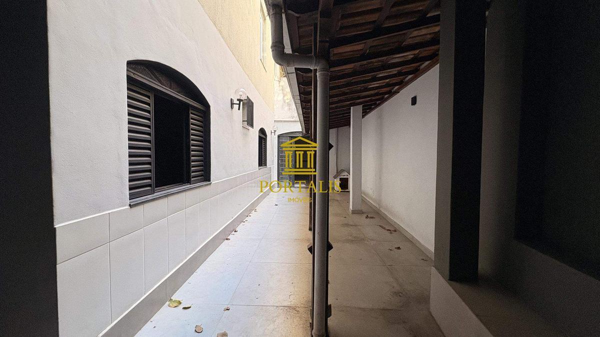 Apartamento, Luxemburgo, 4 Quartos, 1 Vaga, 1 Suíte