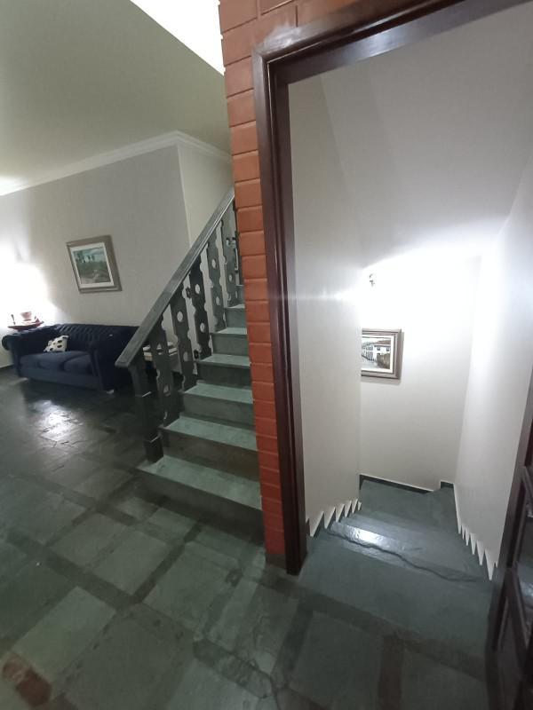 Casa, Luxemburgo, 4 Quartos, 4 Vagas, 1 Suíte