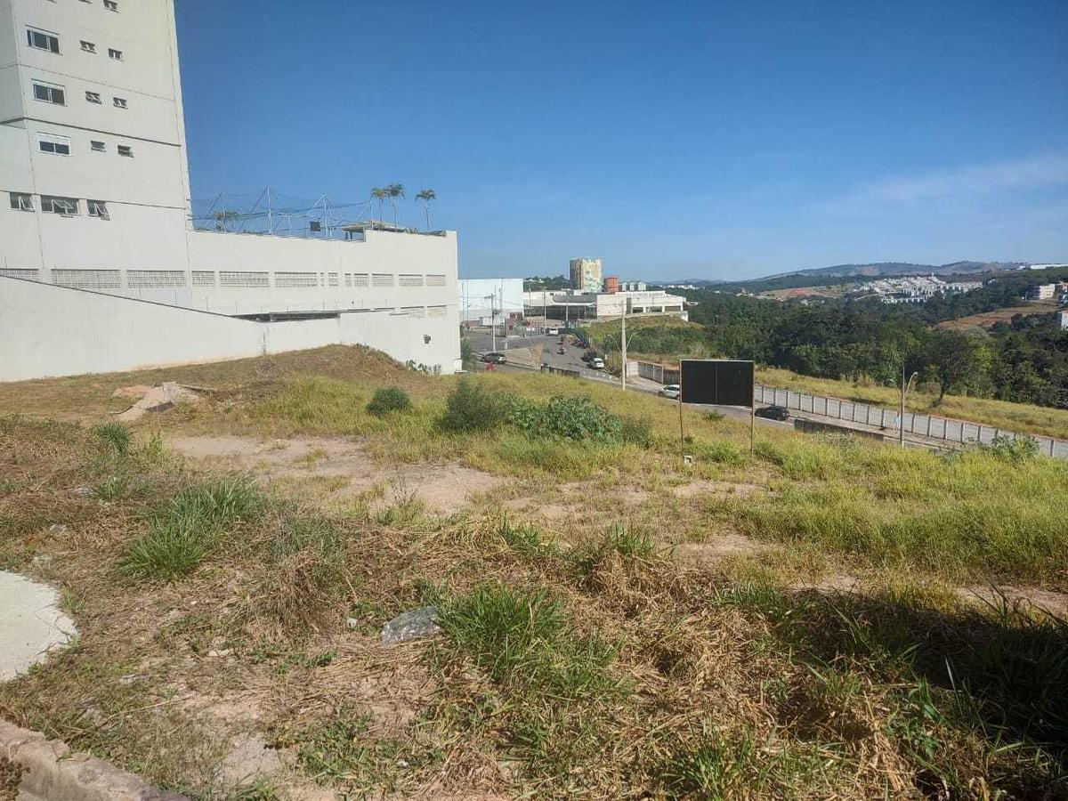 Lote, Vila Verde, 0 Quarto, 0 Vaga
