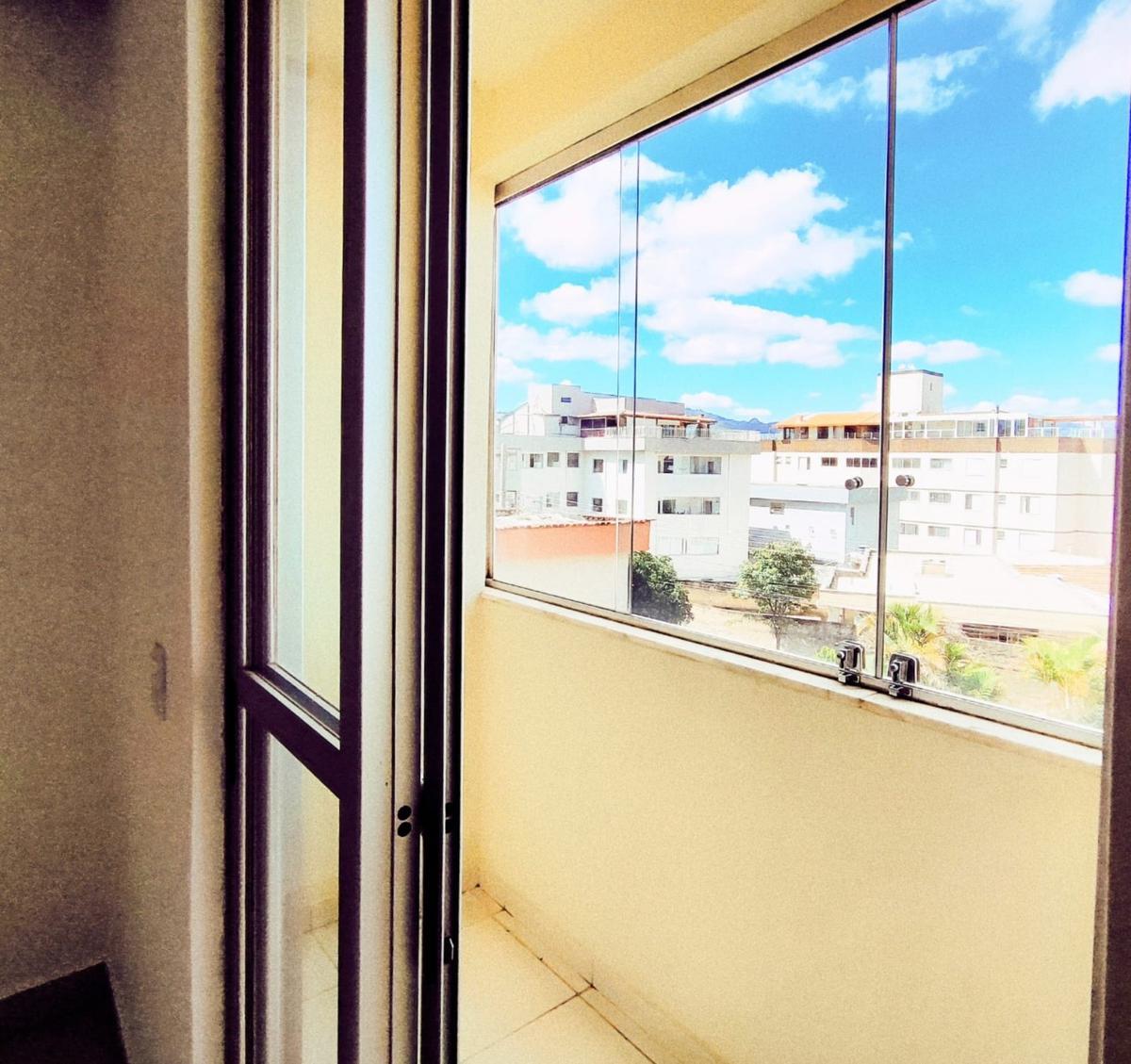 Apartamento, Sagrada Família, 3 Quartos, 1 Vaga, 1 Suíte