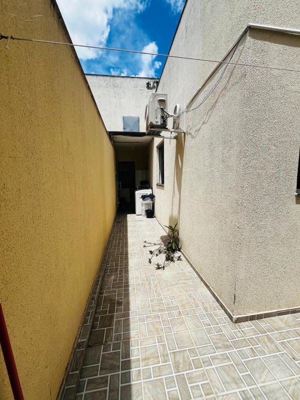 Casa, Palmeiras, 3 Quartos, 4 Vagas, 1 Suíte