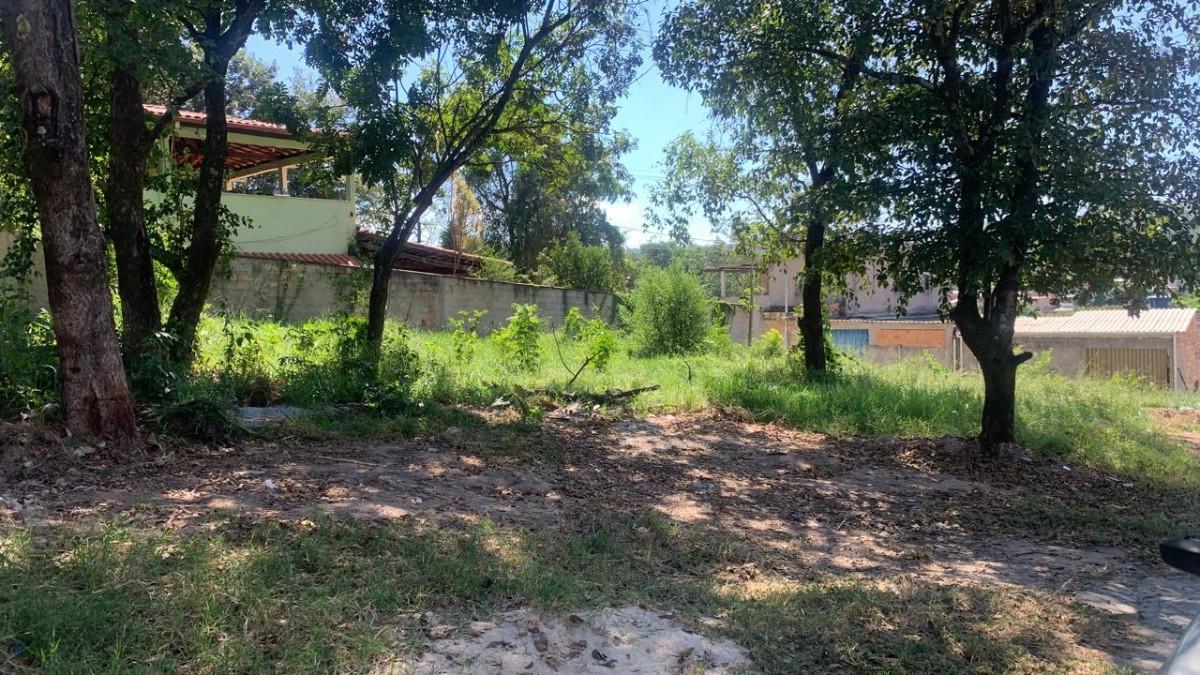 Lote, Petrovale, 0 Quarto, 0 Vaga