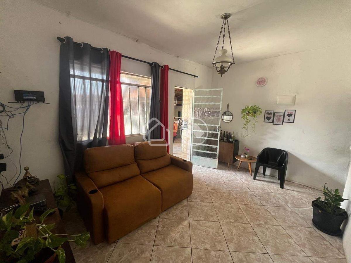 Casa, Palmeiras, 3 Quartos, 5 Vagas, 2 Suítes